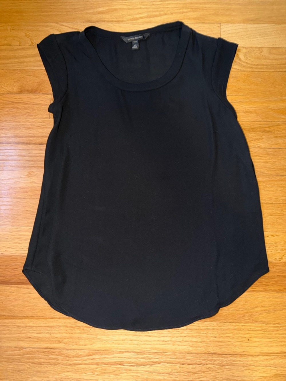 Banana Republic Black Cap Sleeve Tank Top